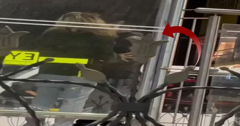 Sultangazi de iğrenç olay! Tramvay durağında taciz!