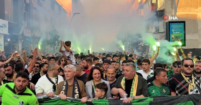 Sakaryaspor un 60. kuruluş yıldönümünde görsel şölen