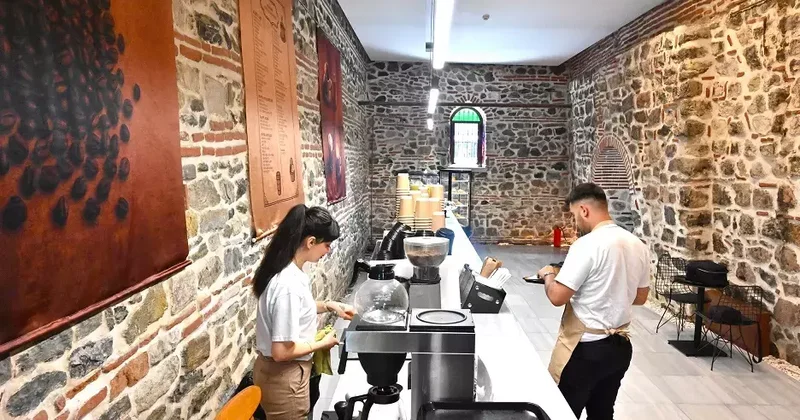 Beşiktaş Belediyesi, Ortaköy’de Kethüda Kafe’yi hizmete açtı