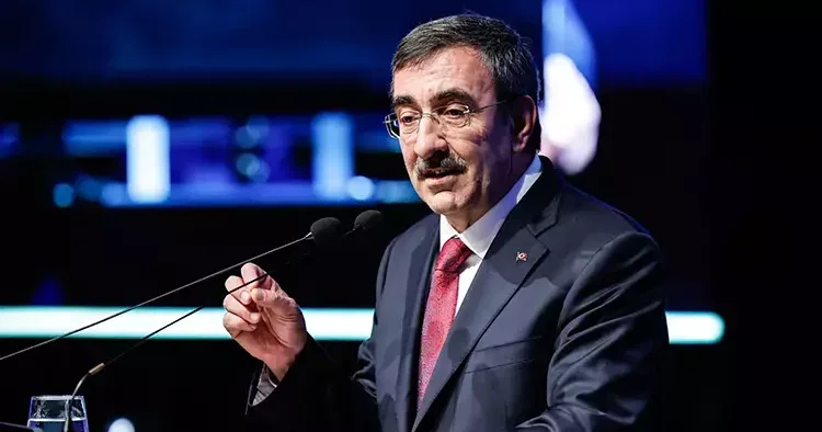 Cumhurbaşkanı Yardımcısı Cevdet Yılmaz: Çatışma uzarsa petrol fiyatları yükselir, tüm dünya etkilenir
