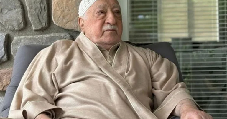 Fethullah Gülen in kuzeni Cumhurbaşkanına hakaret ten tutuklandı