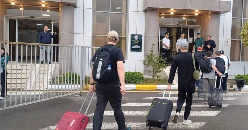 İran daki 110 Hintli öğrenci, Ermenistan üzerinden tahliye edildi Agos