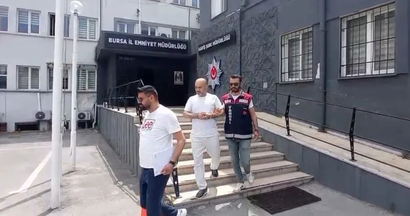 İnternetten iş başvurusunda bulunan kadın, patronu tarafından 817 bin lira dolandırıldı