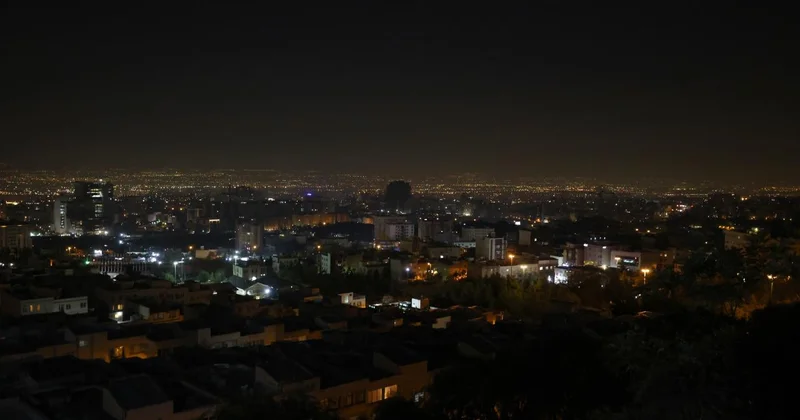 İsrail Savunma Bakanı: Tahran daki stratejik hedeflere önemli saldırılar düzenlenecek