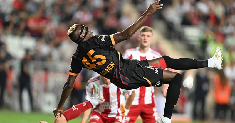 Süper Lig de yılın golü Osimhen den