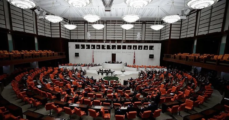 CHP li Tahsin Ocaklı, elektrikli araçlara ilişkin ÖTV düzenlemeleri içeren kanun teklifini eleştirdi