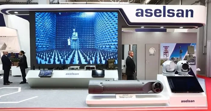 ASELSAN, Paris Havacılık Fuarı nda gövde gösterisi yaptı
