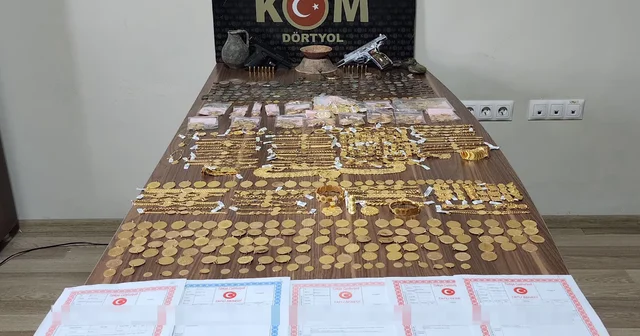 Hatay da düşük ayarlı altın sattıkları iddiasıyla 5 kuyumcu yakalandı Hatay Haberleri