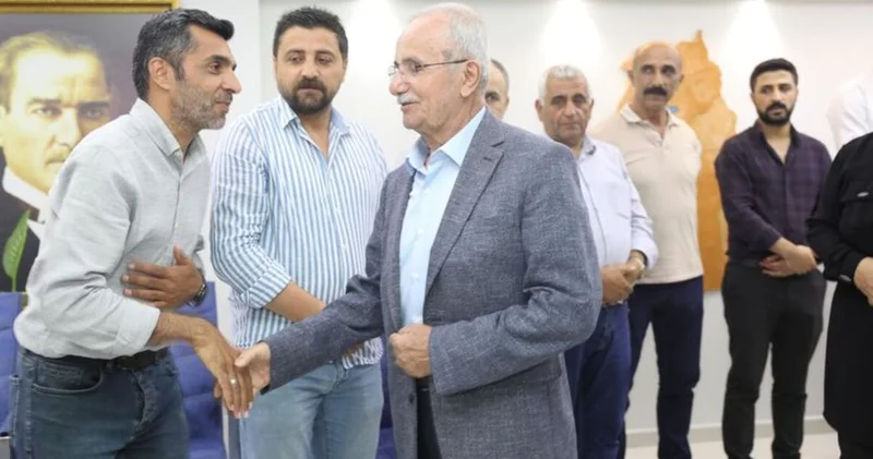 Son dakika: İpekyolu Belediye Başkanı istifa etti Son dakika haberleri