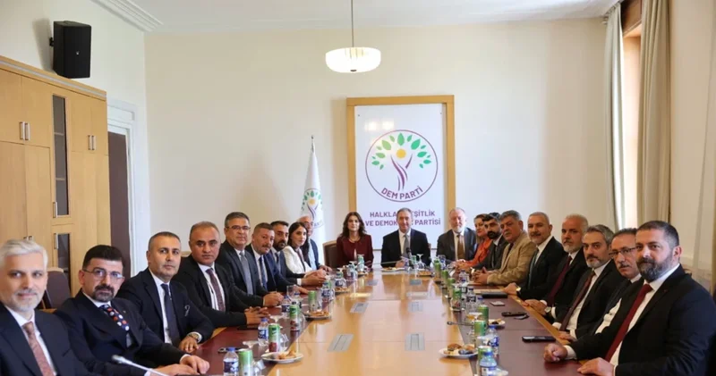 Baro başkanlarından DEM Parti ye ziyaret