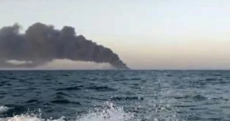 Hürmüz Boğazı yakınlarında iki petrol tankeri çarpıştı