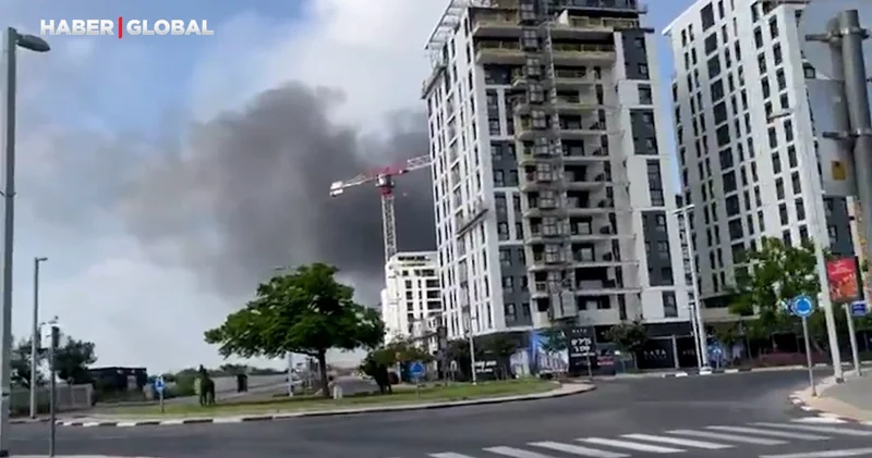 İran, İsrail i vuruyor! İşte bombardıman anları...