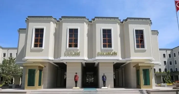 İçişleri Bakanlığı ndan Atatürk fotoğrafı yasağı iddialarına sert yanıt