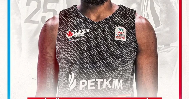 Aliağa Petkimspor Floyd u renklerine bağladı İzmir Haberleri