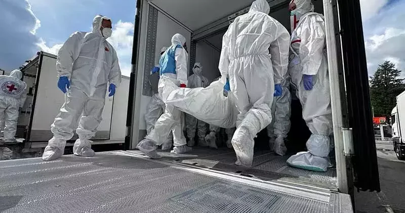 Rusya, Ukrayna ya 1000 askerin cenazesini daha teslim etti