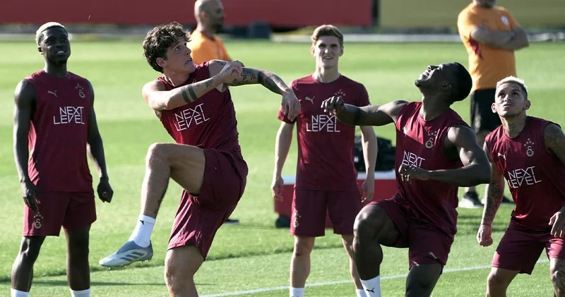 Galatasaray daki rahatsızlığı açıkladı: Yapılan büyük ayıp