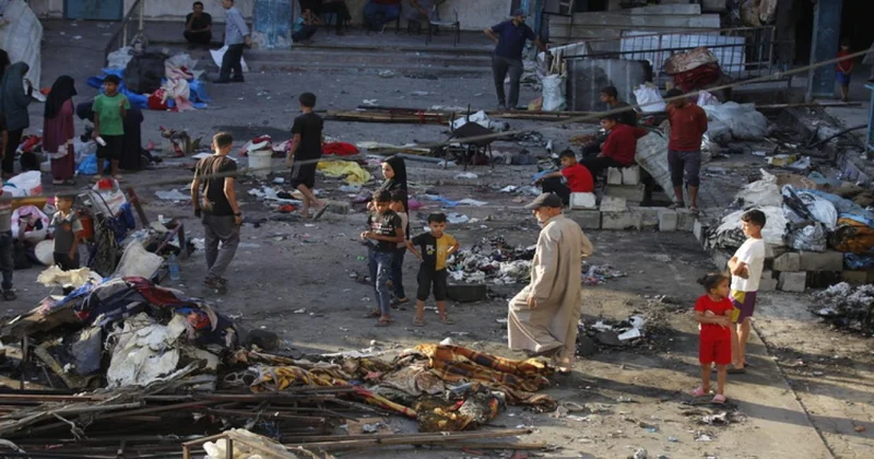Filistin yönetimi ile Hamas, İsrail in Gazze de kiliseye yönelik saldırısına tepki gösterdi