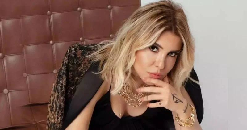 Gülben Ergen e çiçek gönderen gizemli kişi ortaya çıktı: Sonunda bulduk!