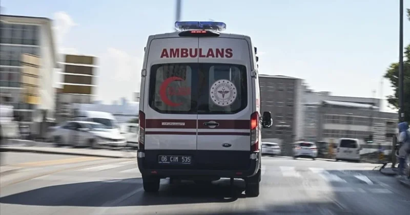 Denizli de devrilen forkliftin altında kalan sürücü öldü Sözcü Gazetesi