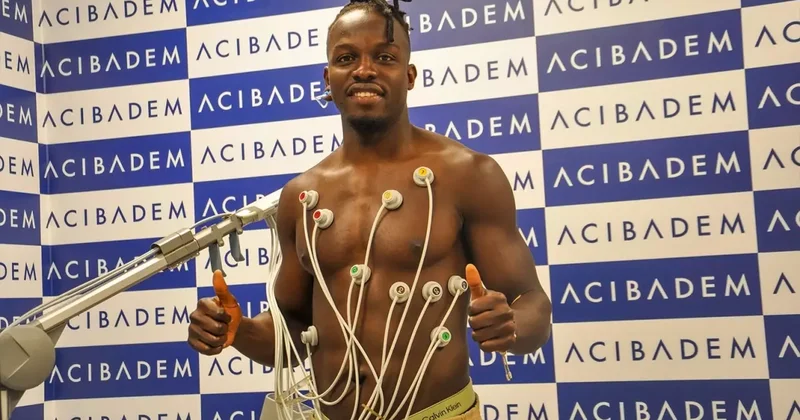 Yıllık 2.5 milyon euro maaş istiyordu, Ali Sowe 3 yıllık imzayı attı