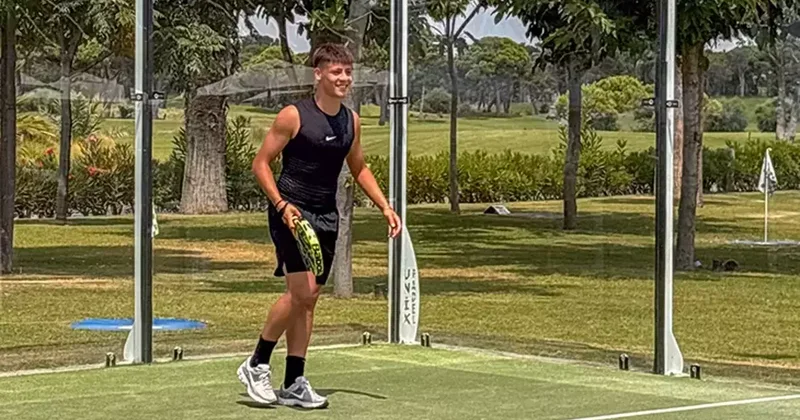 Arda Güler, Antalya yı seçti: Aileyle tatil keyfi Fanatik Spor Haberleri Video
