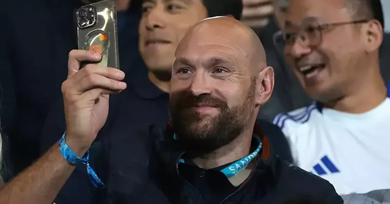 Tyson Fury unleashed: Gypsy King eyes Usyk rematch!