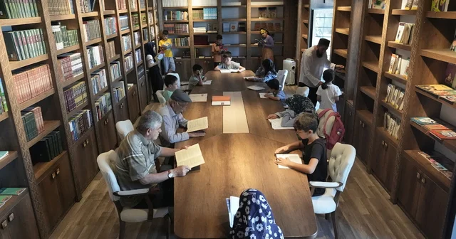 Diyarbakır da imamın kurduğu kütüphane 7 den 70 e kitapseverleri ağırlıyor Diyarbakır Haberleri