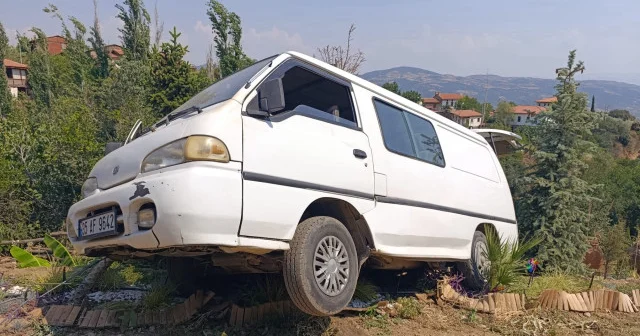 Freni boşalan panelvan işçinin üzerine devrildi: Bir ölü Gündem Haberleri