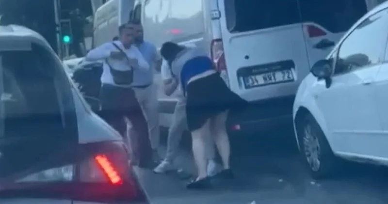 Sigara kavgası! Kadın yolcu, taksiciye saldırdı! Son dakika haberleri