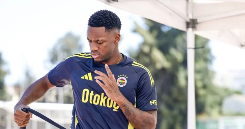 Jhon Duran ilk antrenmanına çıktı Sözcü Gazetesi