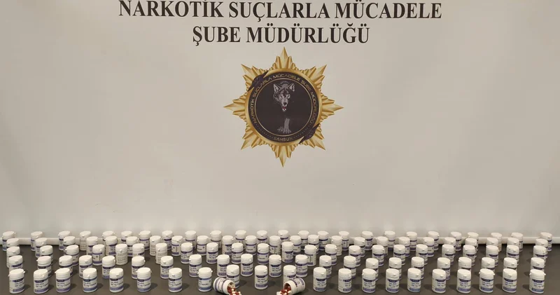 Samsun da kargo paketinde 6 bin 552 sentetik ecza hapı ele geçirildi