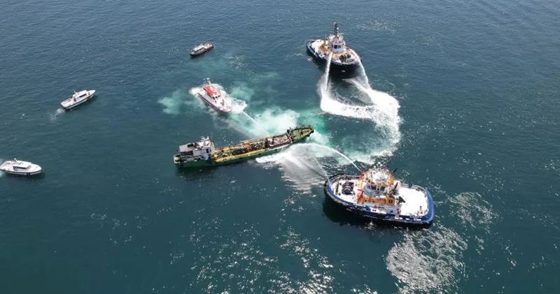 İstanbul Ambarlı açıklarında tanker yangını