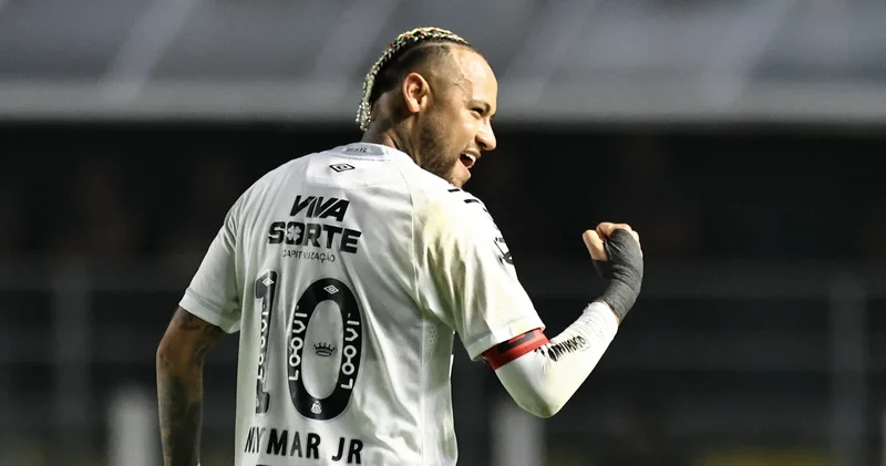 Neymar ilk golünü attı