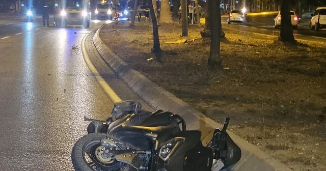 Devrilen motosiklet 90 metre sürüklendi: 1 ölü, 1 yaralı Adana Haberleri