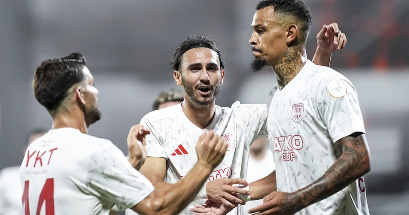 Pendikspor, Bandırmaspor u eli boş gönderdi