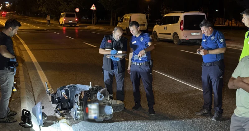 Adana da feci kaza! Motosiklet devrildi: Ölü ve yaralı var