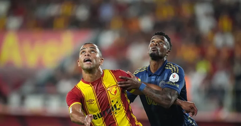 Göztepe Fenerbahçe maçında 8 dakikada atıldı!! Ban yapmadım dese de kurtulamadı Sözcü Gazetesi