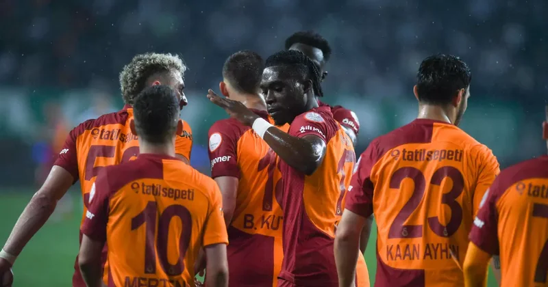 Galatasaray da ayrılık kapıda: Görüşmeler sürüyor, fark 1 milyon euro