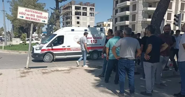 Direksiyon başında nefes borusuna ekmek kaçan sürücü hayatını kaybetti