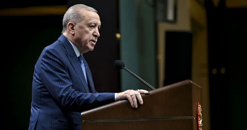Cumhurbaşkanı Erdoğan dan 17 Ağustos Marmara Depremi nin 26 ncı yılına ilişkin mesaj Son dakika haberleri