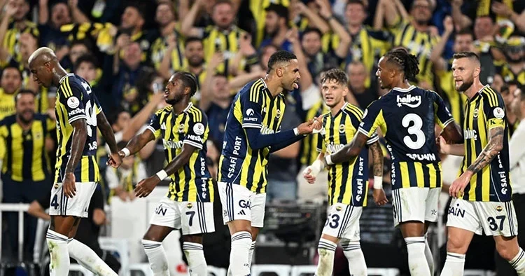 Sekiz eksikli Fenerbahçe, Alanyaspor karşısında!