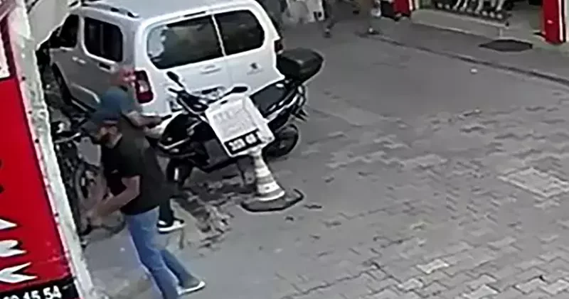 Silahları tutukluk yapınca otoparka saldırıdan vazgeçip kaçtılar; o anlar kamerada