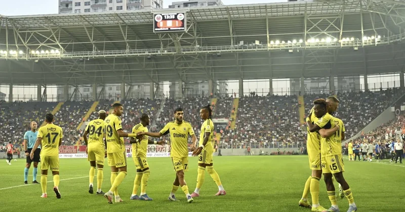 Fenerbahçe 8 eksikle erteleme sınavında! İşte muhtemel 11 ler Sözcü Gazetesi