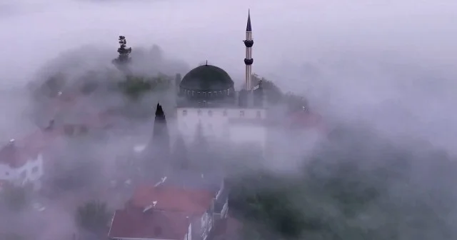 Düzce’de yoğun sis masalsı manzaralar oluşturdu VİDEO İZLE