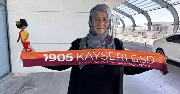 Galatasaraylı kadın çiftçi Neslihan Demir Kayserispor maçı için yola çıktı: Osimhen i ikna etmeye çalışacağım
