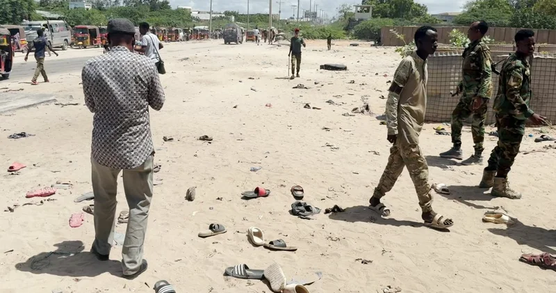 Somali de intihar saldırısı: Ölü ve yaralılar var