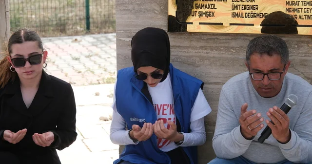 Konya da 28 yıl önce trafik kazasında hayatını kaybedenler anıldı Konya Haberleri