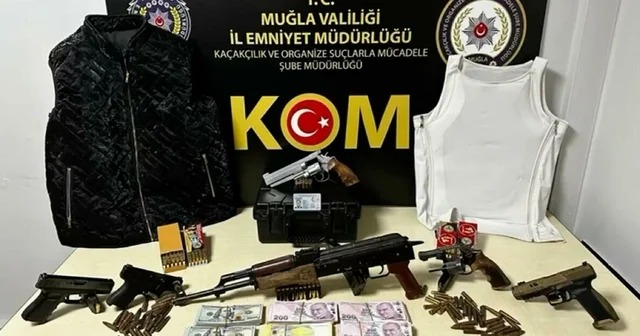 Bodrum da aranan şüphelilere villada operasyon; 3 tutuklama Muğla Haberleri