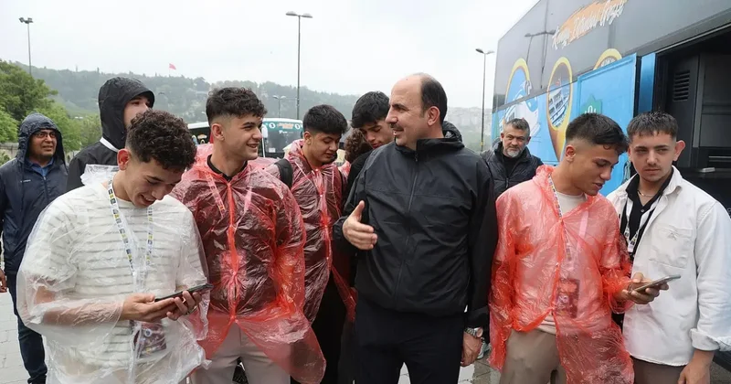 “Atabey Gençliği Ecdadın İzinde!” Başkan Altay geziye katılan öğrencilere eşlik etti