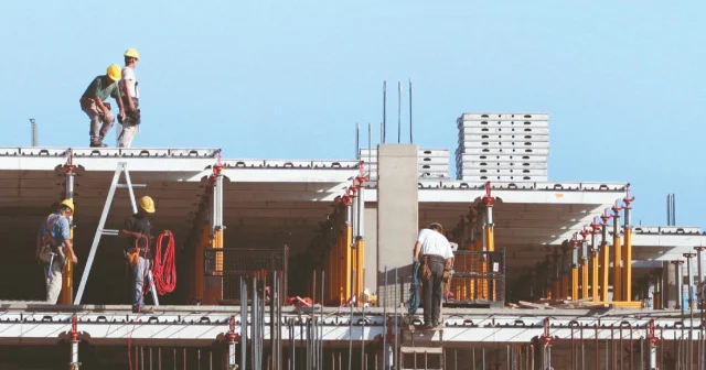 Müteahhidin yapamadığı konutu sigortacı bitirecek Ekonomi Haberleri
